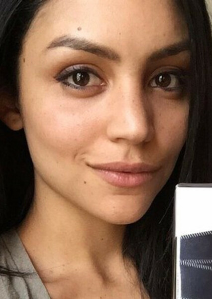Bianca Santos photo