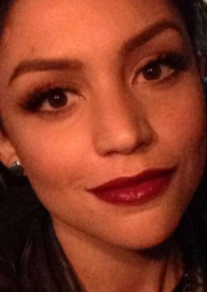 Bianca Santos photo