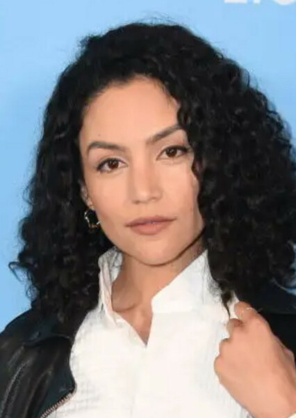 Bianca Santos photo