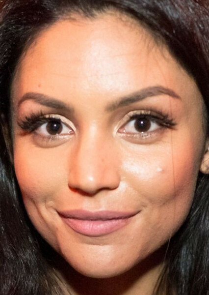 Bianca Santos photo