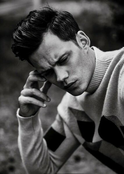 Bill Skarsgård photo