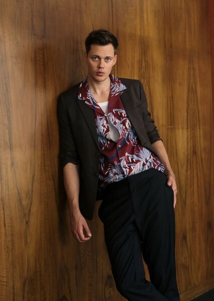 Bill Skarsgård photo