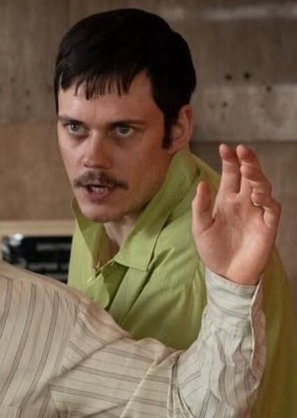 Bill Skarsgård photo