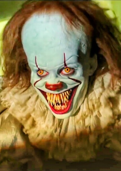 Bill Skarsgård photo