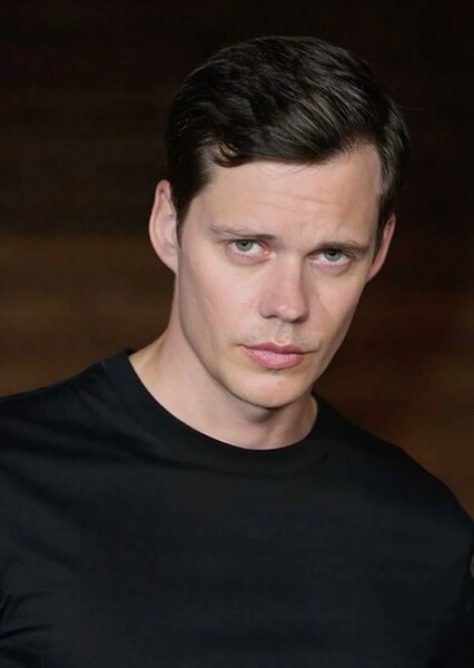 Bill Skarsgård photo