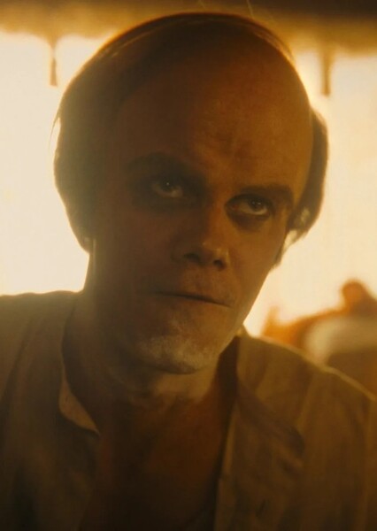 Bill Skarsgård photo