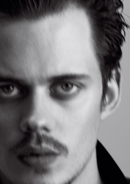Bill Skarsgård photo