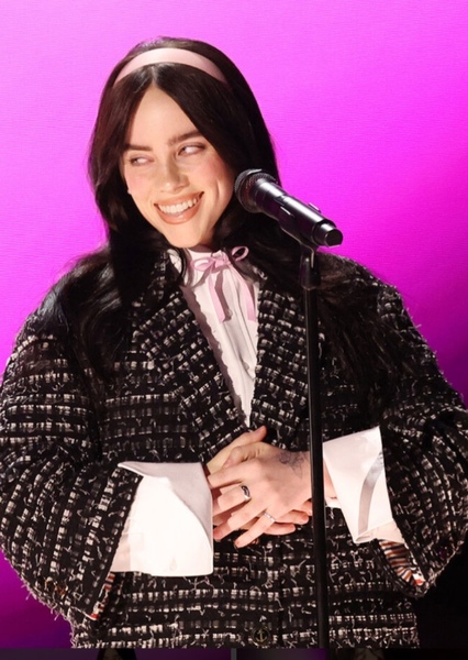 Billie Eilish photo