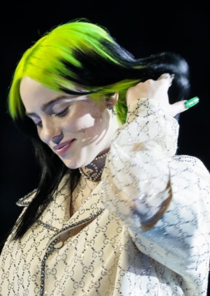 Billie Eilish photo