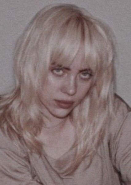 Billie Eilish photo