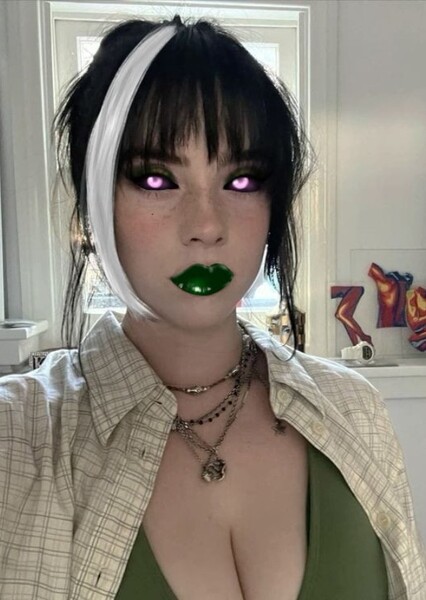 Billie Eilish photo