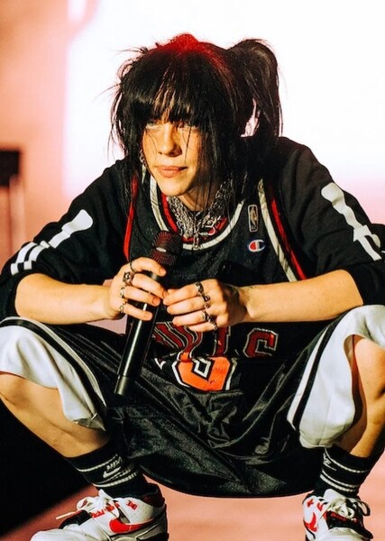 Billie Eilish photo