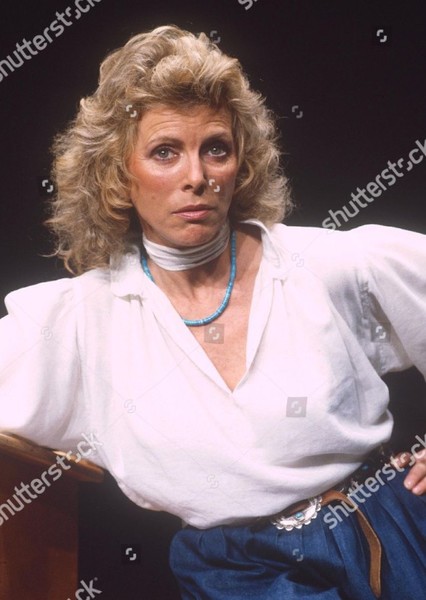 Billie Whitelaw photo