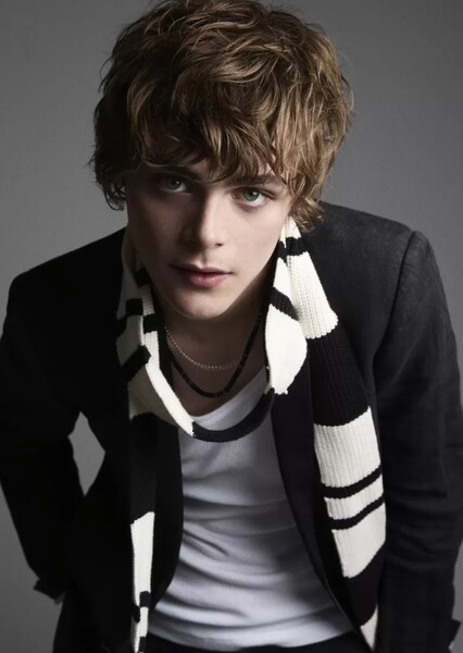 Billy Barratt photo