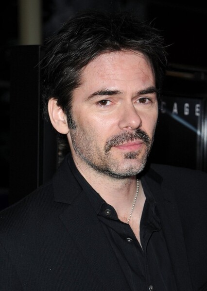 Billy Burke photo