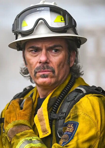 Billy Burke photo