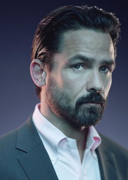 Billy Campbell photo