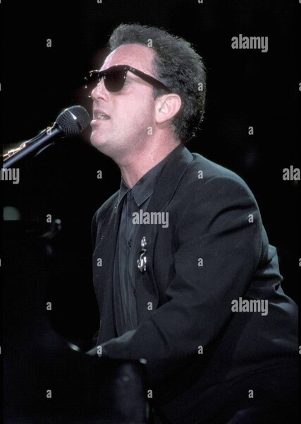 Billy Joel photo