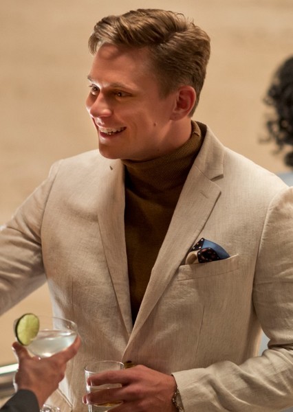 Billy Magnussen photo