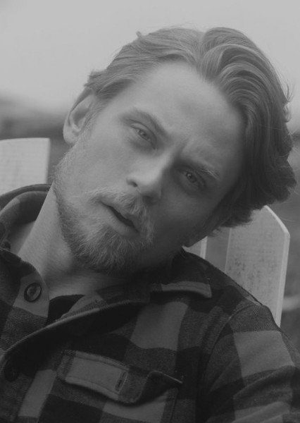 Billy Magnussen photo