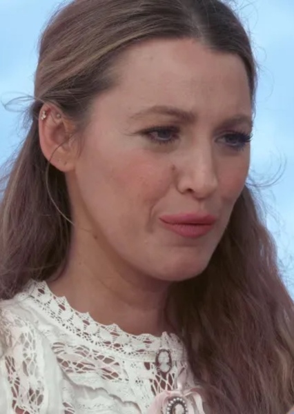 Blake Lively photo