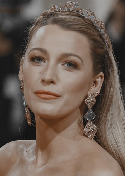 Blake Lively photo