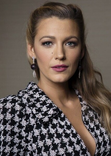 Blake Lively photo