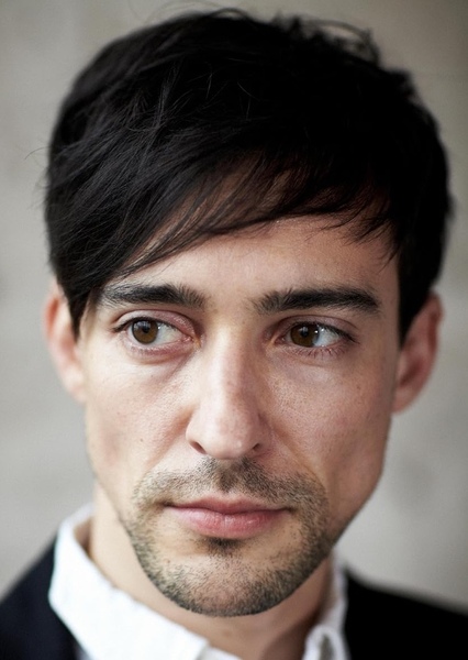 Blake Ritson photo