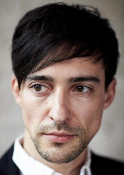 Blake Ritson photo