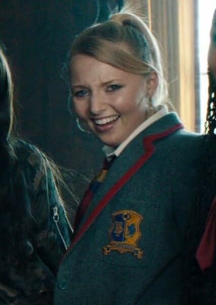 Blonde Northanger Preparatory School Mean Girl