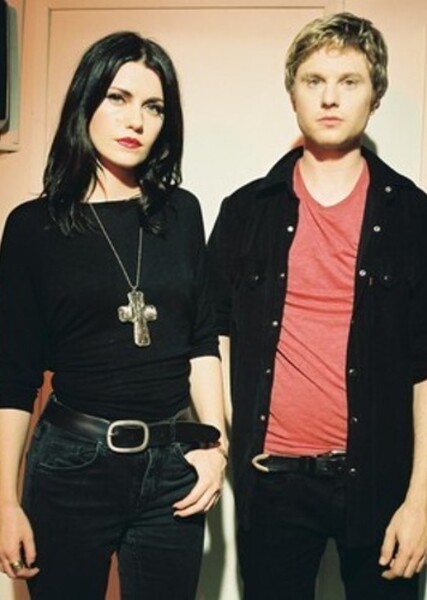 Blood Red Shoes photo
