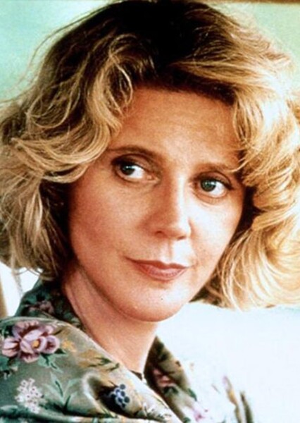 Blythe Danner photo