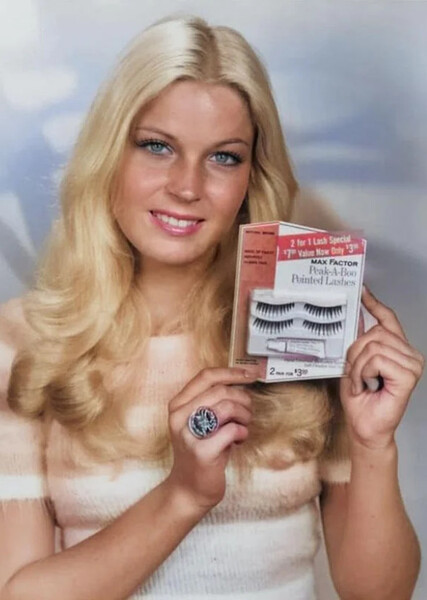 Bo Derek photo