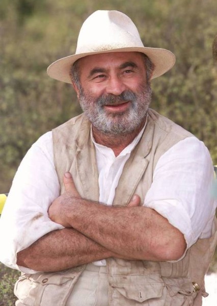 Bob Hoskins photo