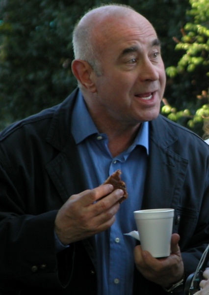 Bob Hoskins photo