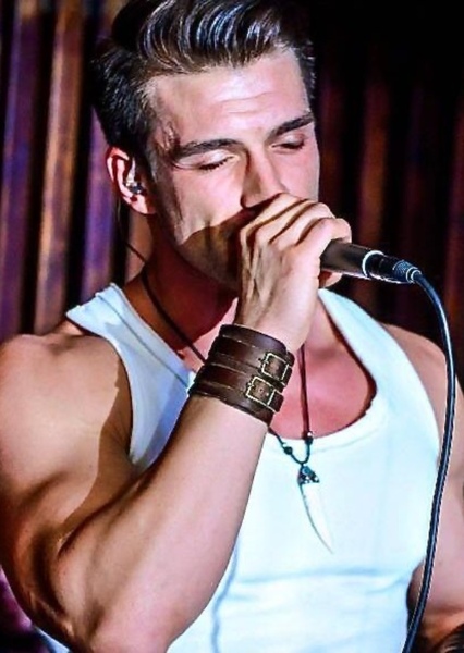 Bogdan Vladau photo