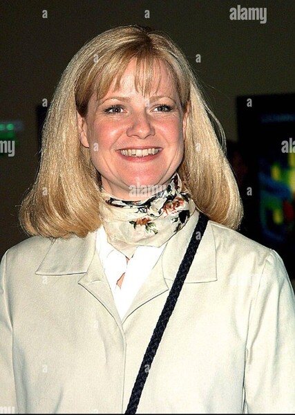 Bonnie Hunt photo