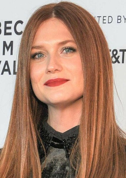 Bonnie Wright photo