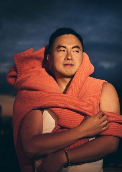 Bowen Yang photo