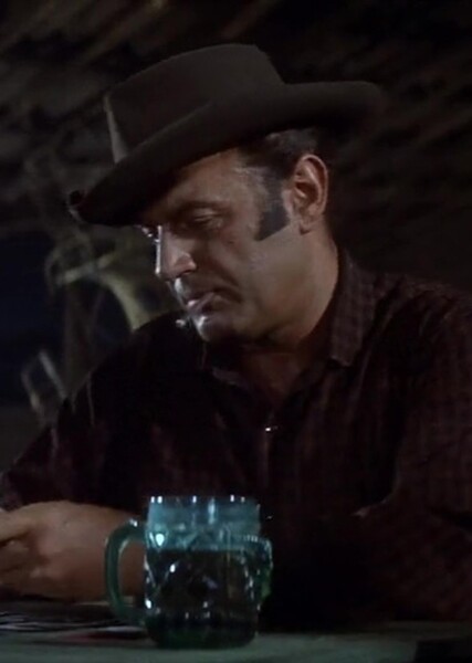 Brad Dexter photo