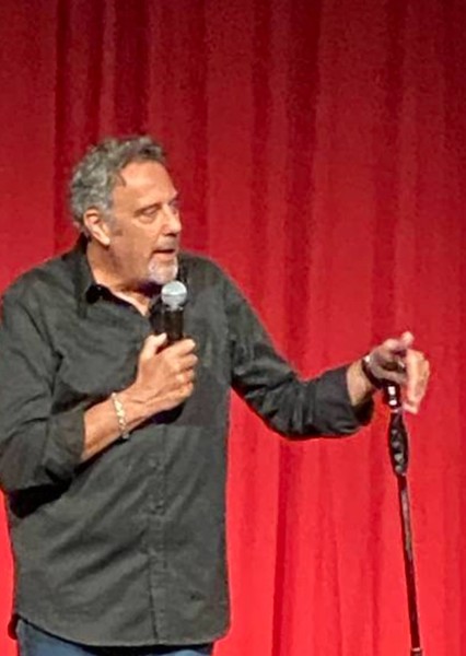 Brad Garrett photo