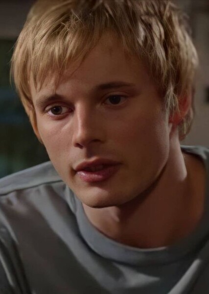 Bradley James photo