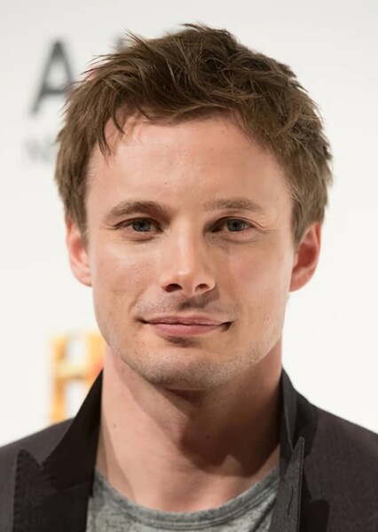 Bradley James photo