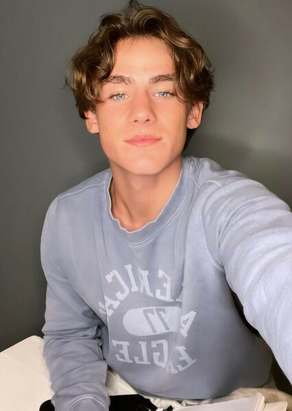Brady Hepner photo
