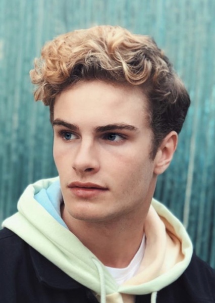Brady Tutton