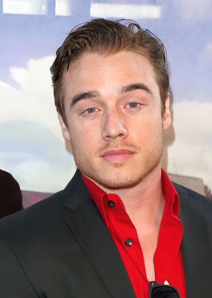 Brando Eaton