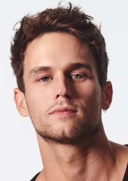 Brandon Flynn photo