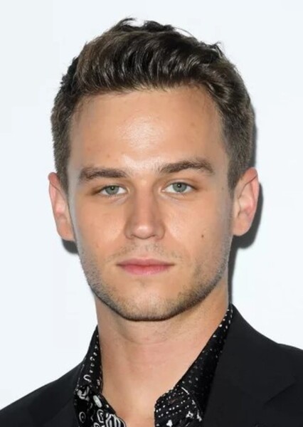 Brandon Flynn photo