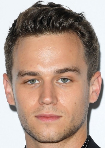 Brandon Flynn photo