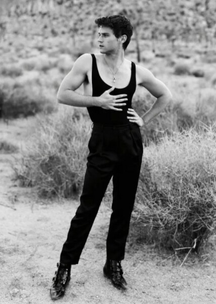 Brandon Flynn photo
